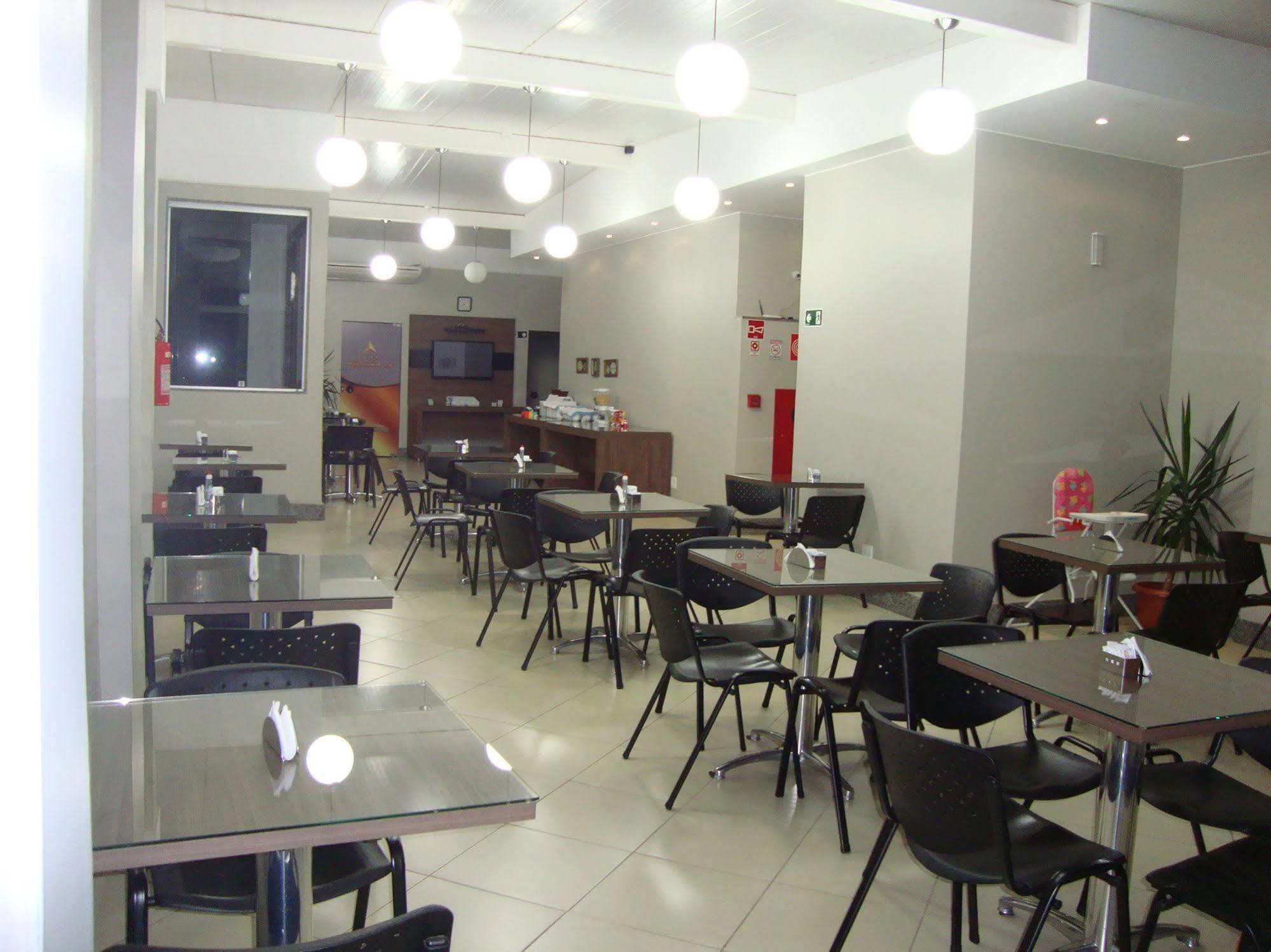 Hotel Golden Jk Muriaé Екстериор снимка