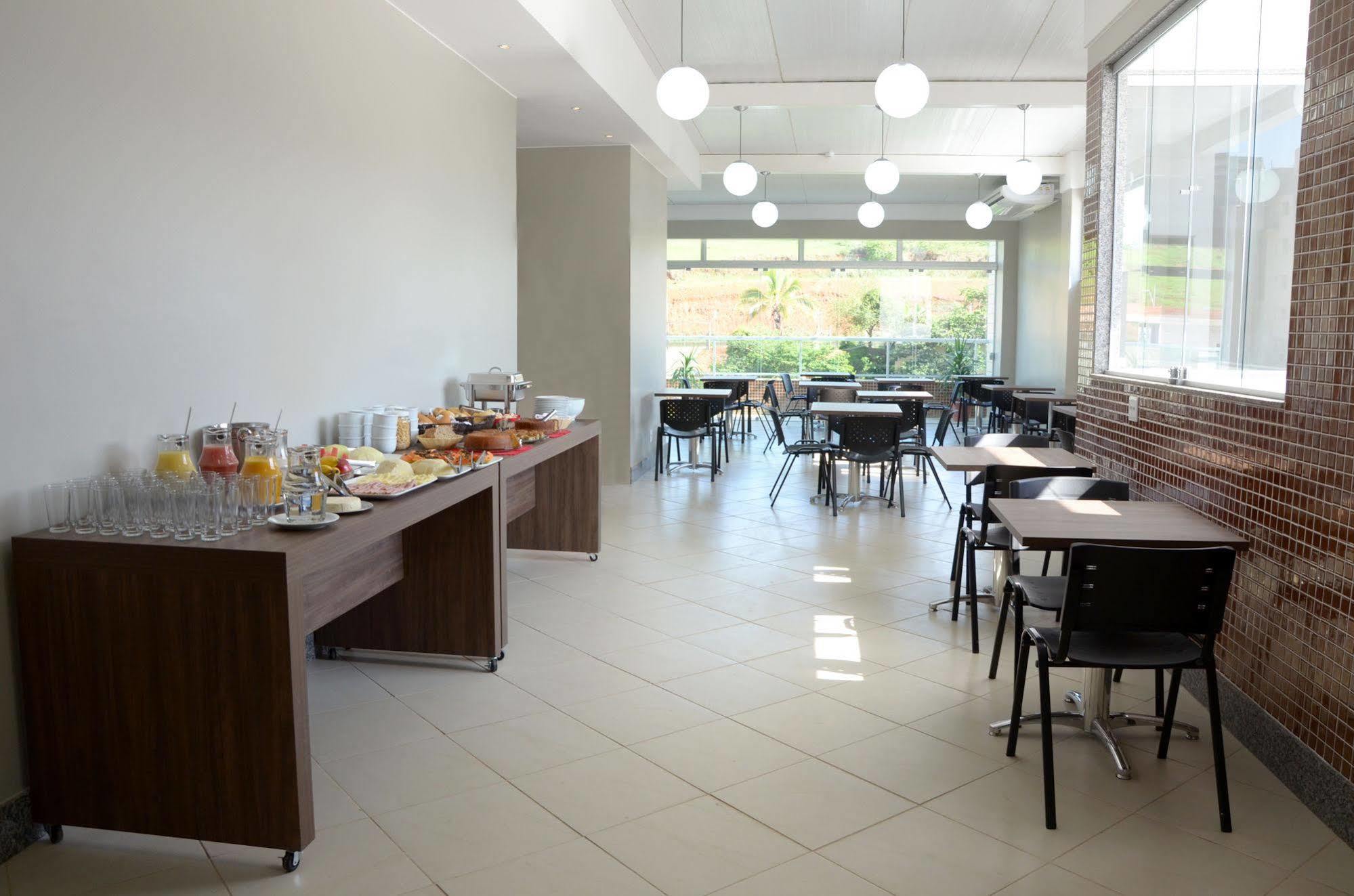 Hotel Golden Jk Muriaé Екстериор снимка